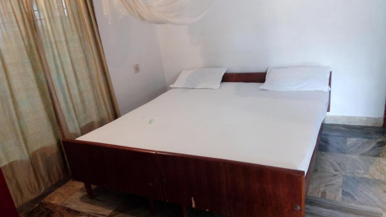 Deauvill Home Stay Varkala Ngoại thất bức ảnh