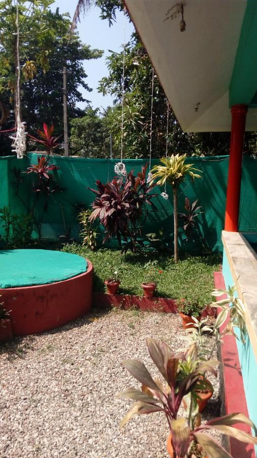 Deauvill Home Stay Varkala Ngoại thất bức ảnh